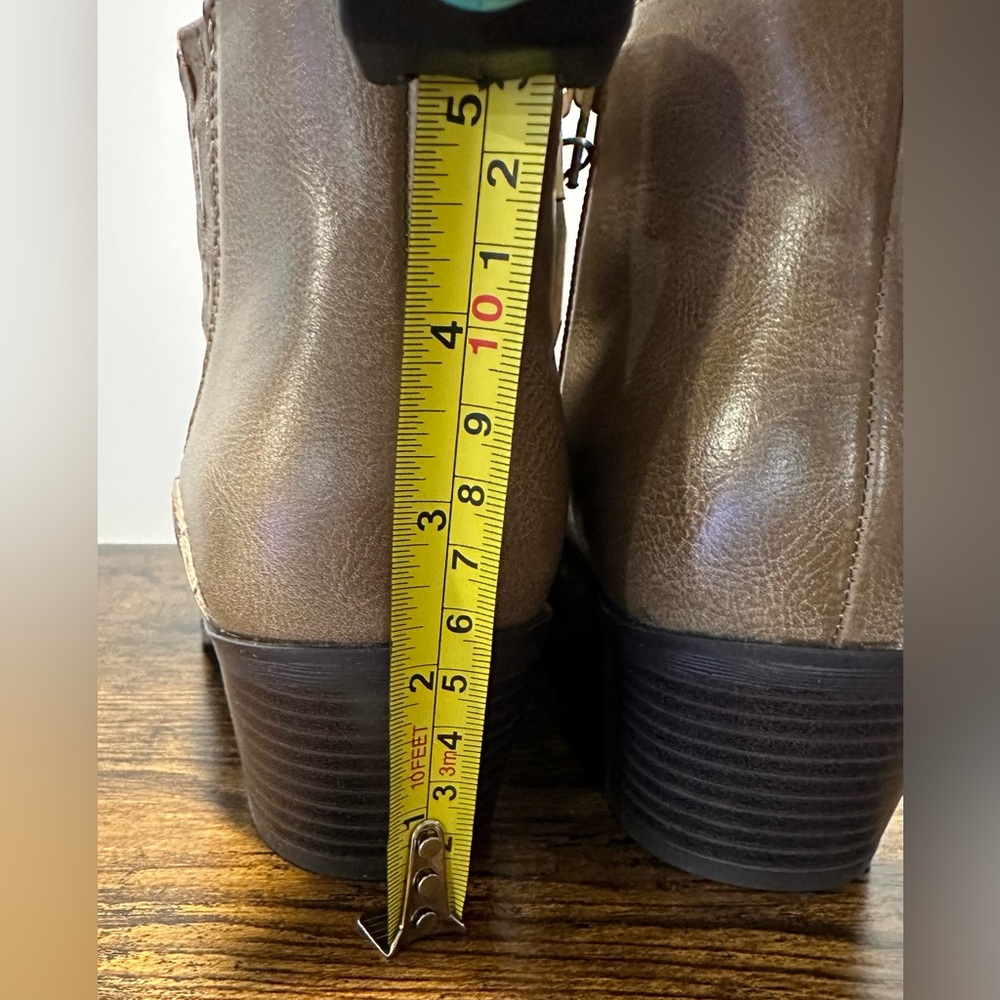 Frye and Co. Women’s Stone Jude Stacked Heel Booties NWT Size 9 - Picture 6 of 10